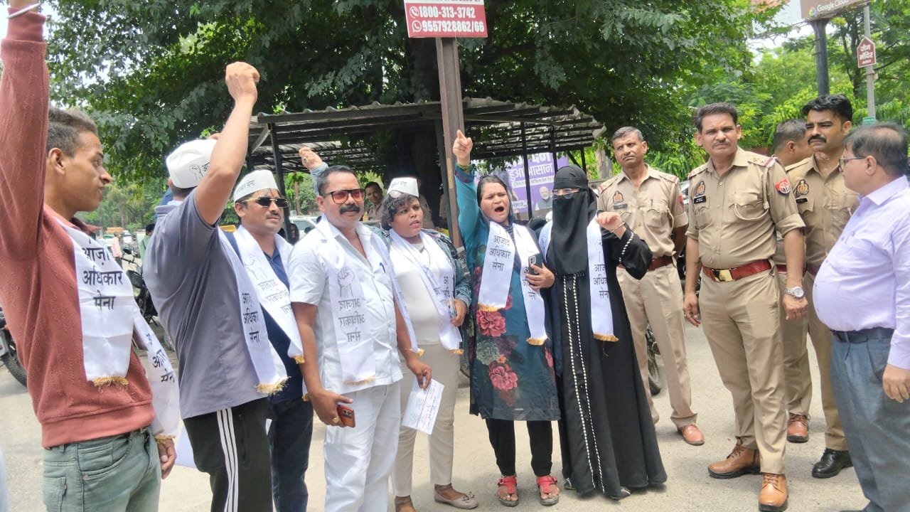 आज़ाद अधिकार सेना ने SSP के खिलाफ खोला मोर्चा, राष्ट्रपति के नाम सौंपा पुनः स्मरण पत्र