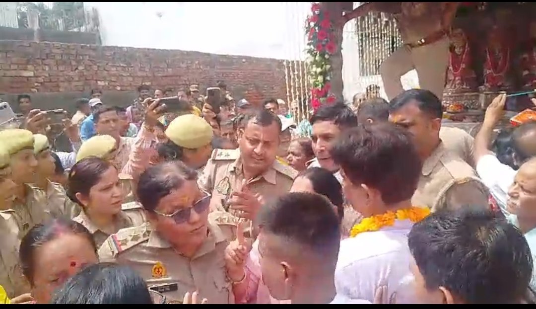 116 साल पुरानी जगन्नाथ रथयात्रा के बीच फिर गरमाया विवाद, प्रशासनिक व्यवस्था में निकला चांदी का रथ