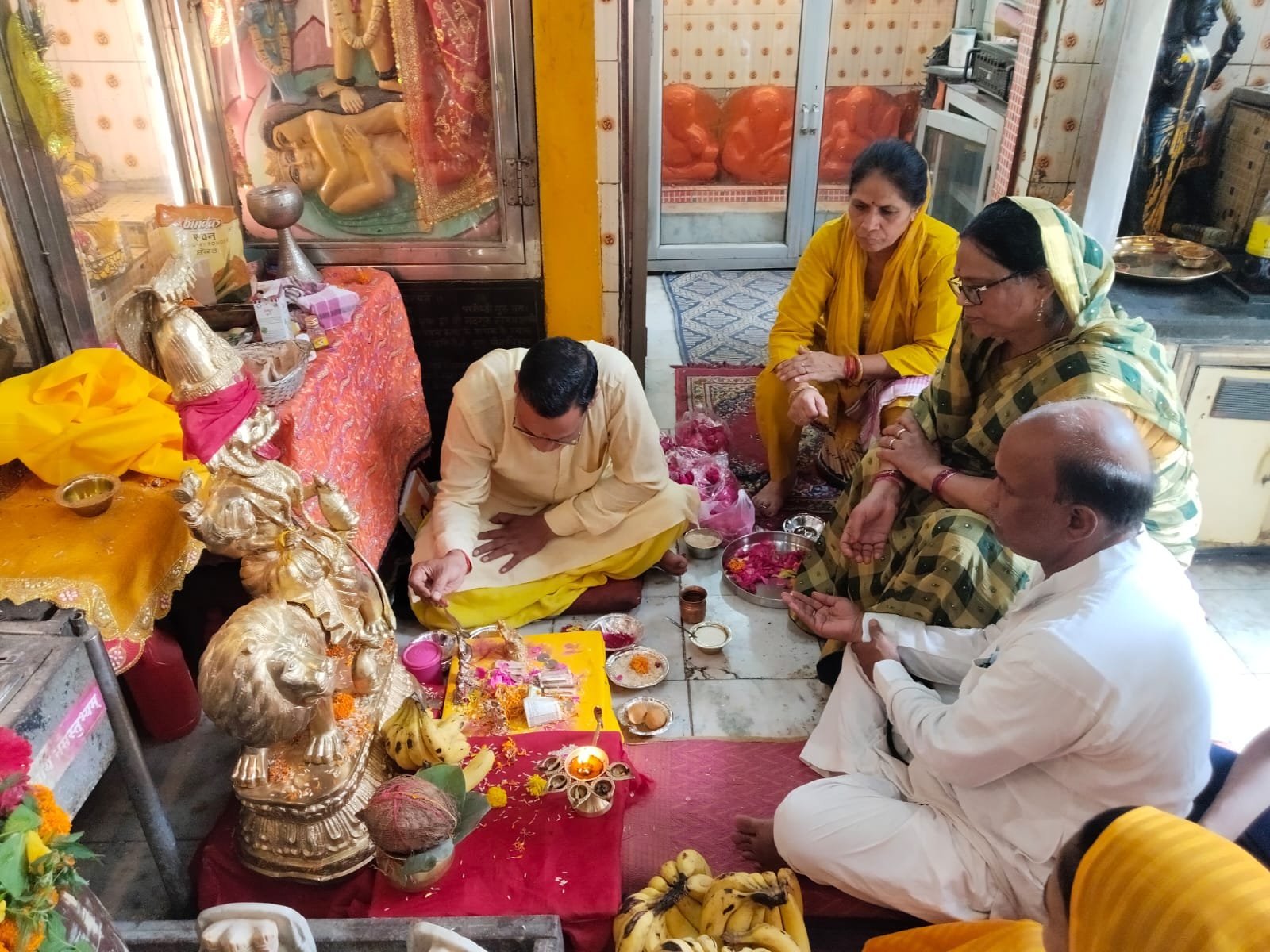 गुप्त नवरात्रि में माता प्रत्यंगिरा निकुंबला देवी की प्राण प्रतिष्ठा सम्पन्न, नगर भ्रमण के बाद सिंहासन पर हुई विराजमान