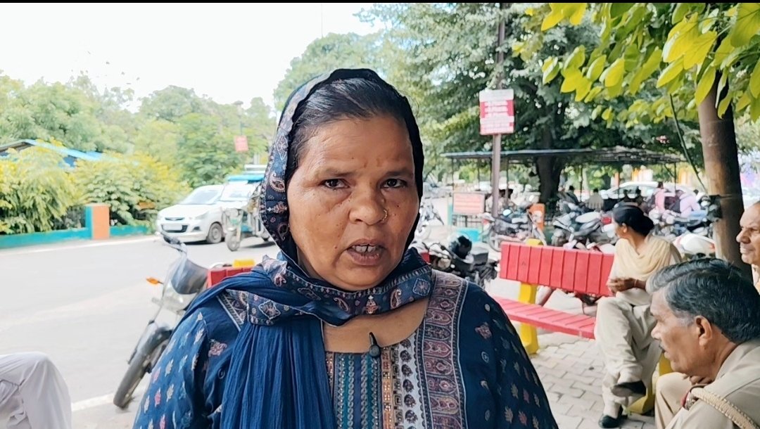 पति की मौत के बाद इंसाफ के लिए भटक रही महिला, आयुक्त से लगाई निष्पक्ष जांच की गुहार